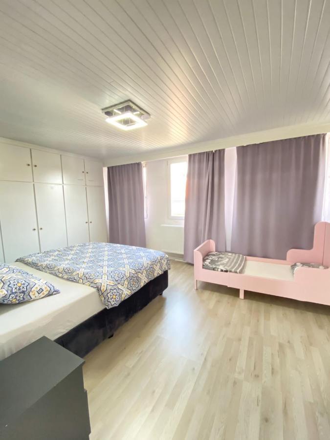 Big Sunset 2 Bedroom House With A Garden Antverpy Exteriér fotografie