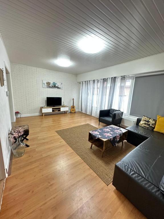 Big Sunset 2 Bedroom House With A Garden Antverpy Exteriér fotografie